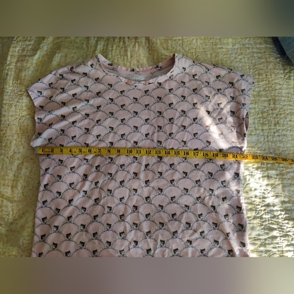 Adorable Uniqlo UT Paul & Joe Pink Cat T-shirt 🐱💗 - Picture 4 of 8